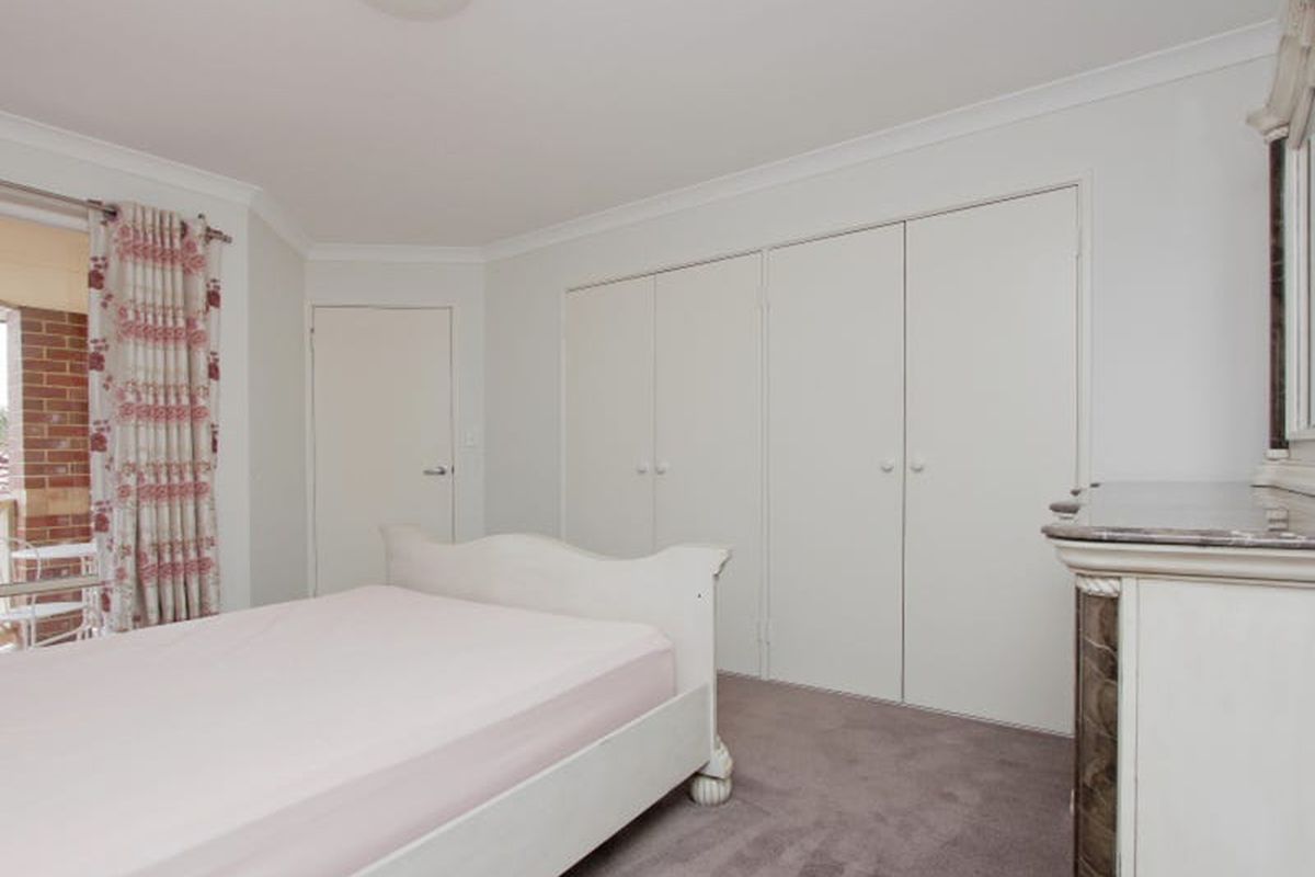 3 / 5 Walga Court, Yokine