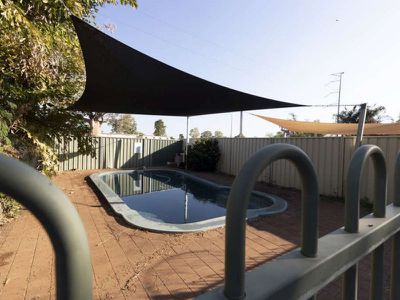8 Koolparn Court, Kununurra