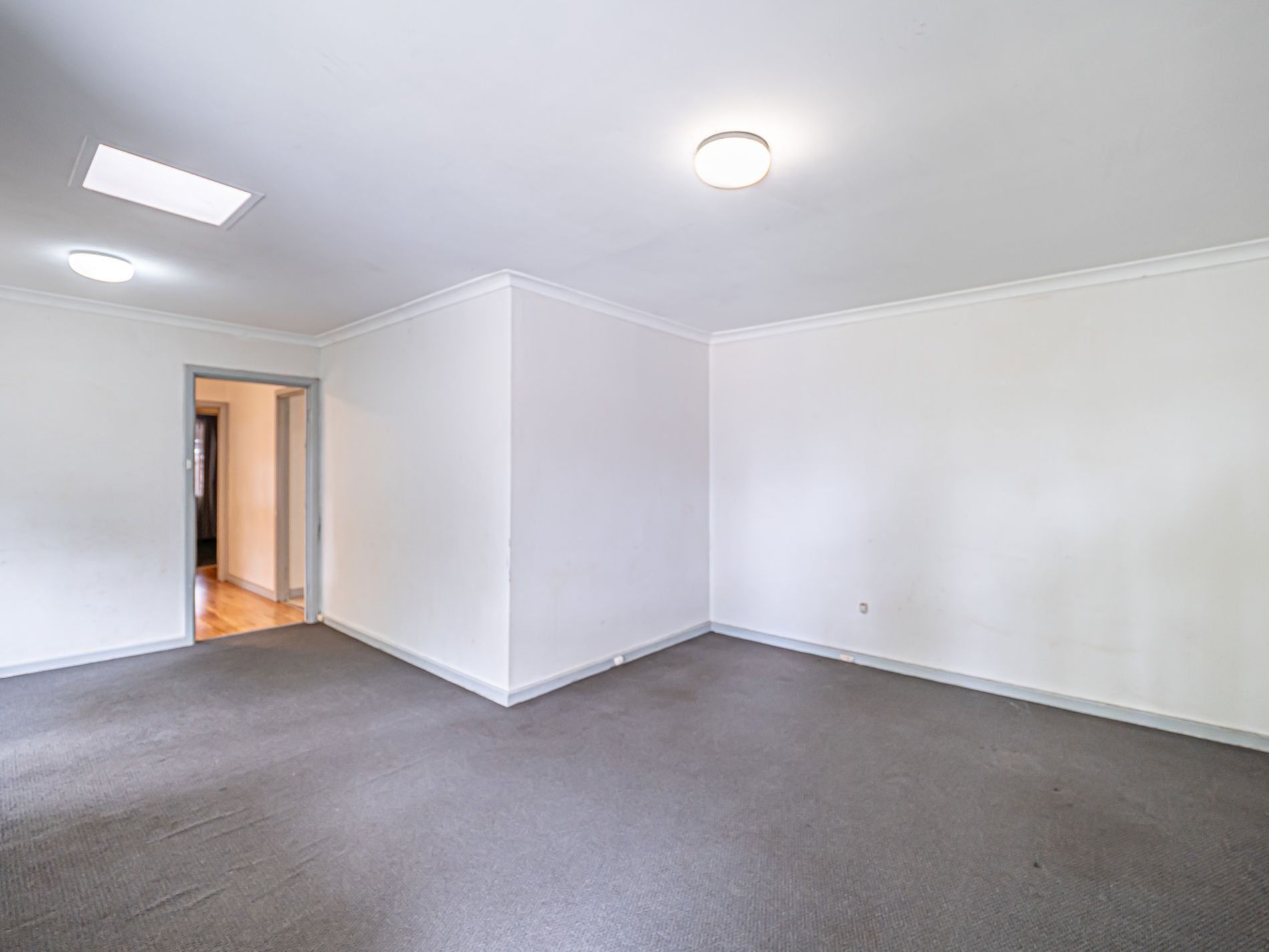 24 Grasmere Way, Kelmscott