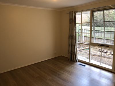 2 / 24 James Street, Box Hill