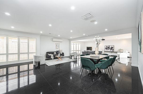13 Wisla Circuit, Roxburgh Park