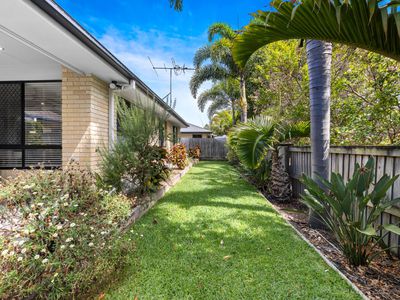 6 Baychester Place, Wakerley