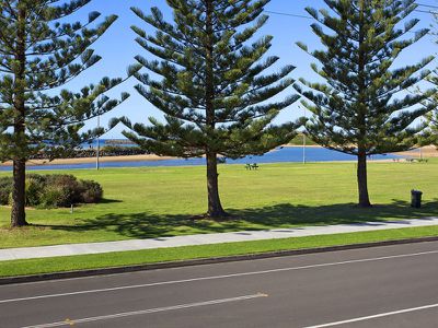 3 / 33 Reddall Parade, Lake Illawarra