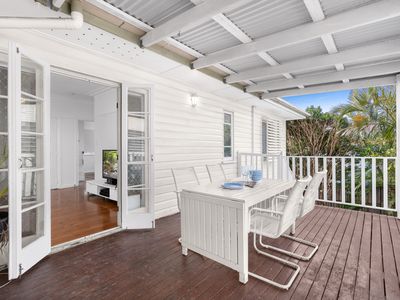 55 Mackenzie Street, Manly West