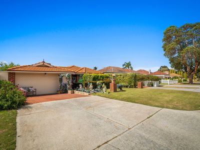 42 Cale Street, Como