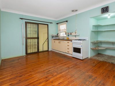 14 Hydrangea St, Inala