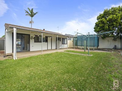 83 Ocean View Road, Gorokan