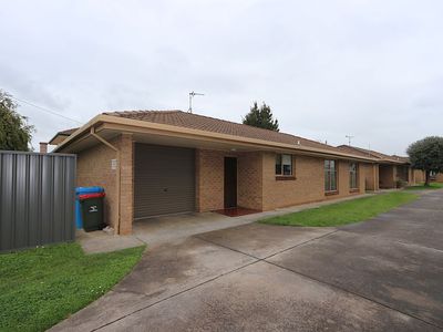 1 / 4 Mark Street, Mount Gambier