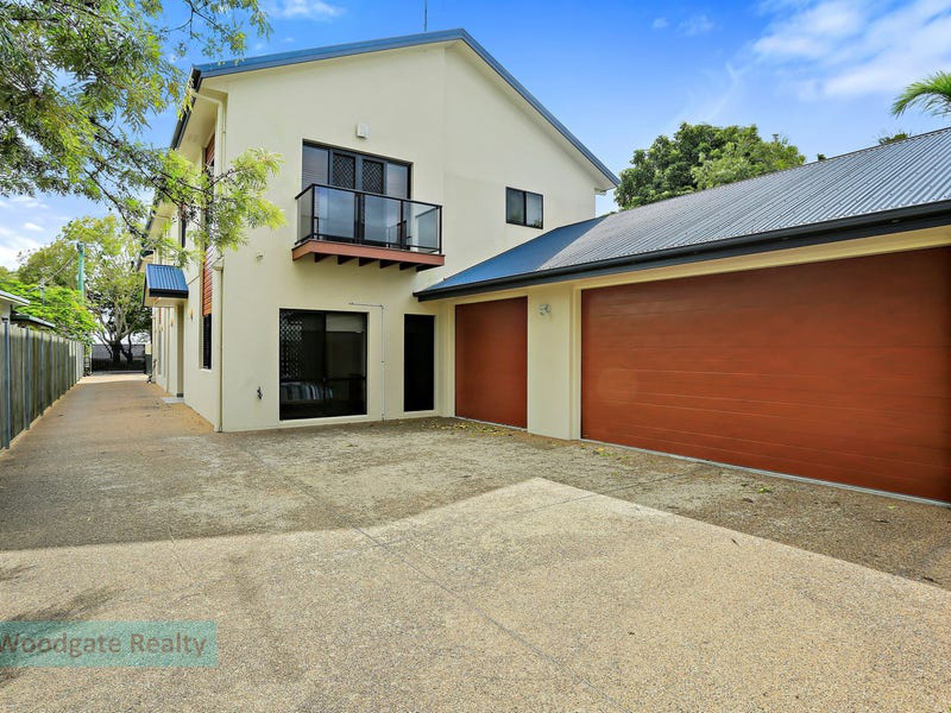 31 Esplanade, Woodgate
