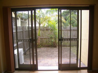 Unit 8 / 60 Railway Street, Booval