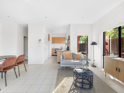 10 / 13 Blackwood Street, Yarraville