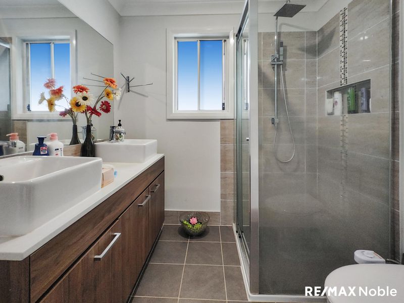 19 Loudon Parade, Marsden Park
