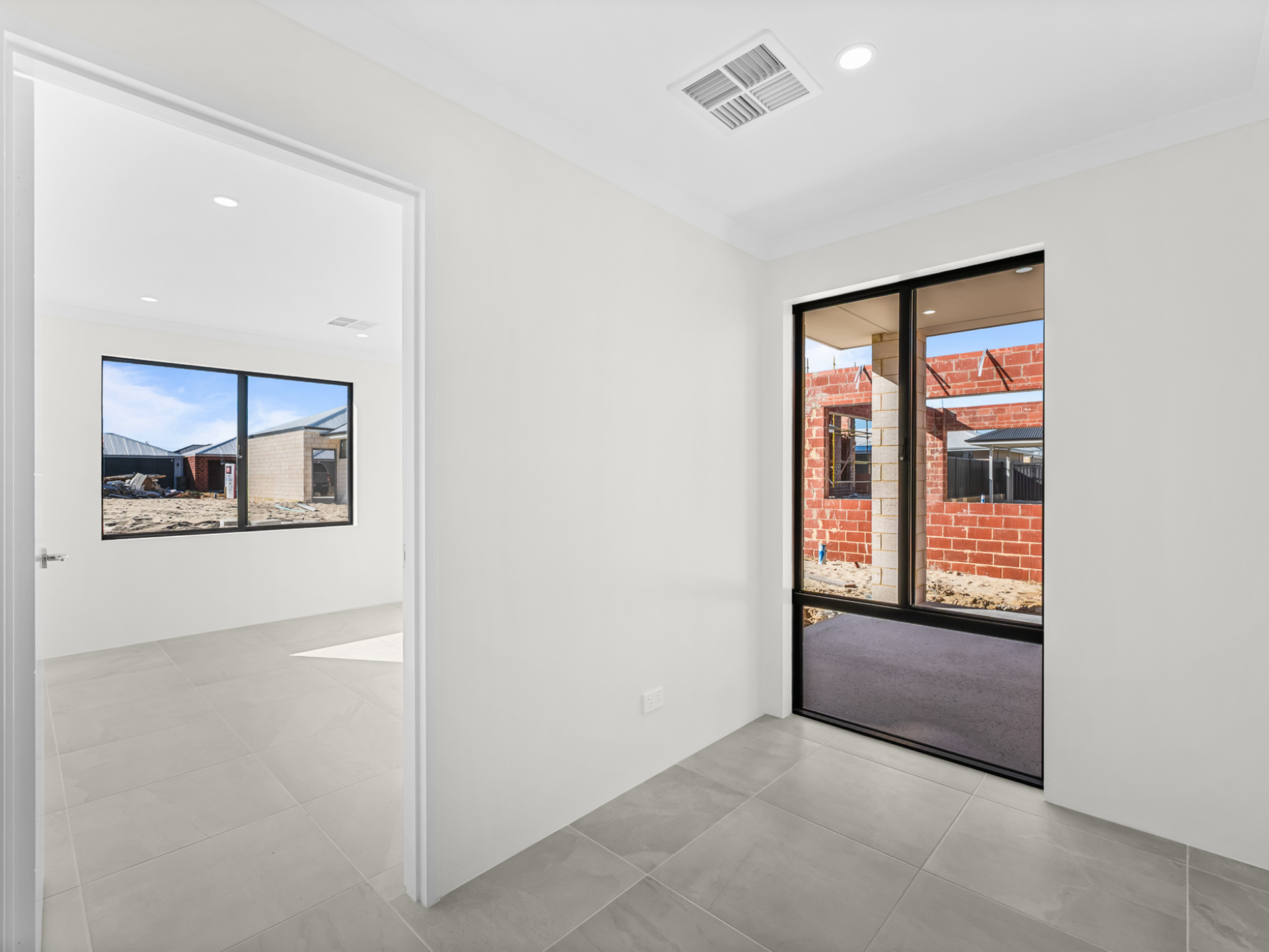 21 Currawong Loop, Treeby