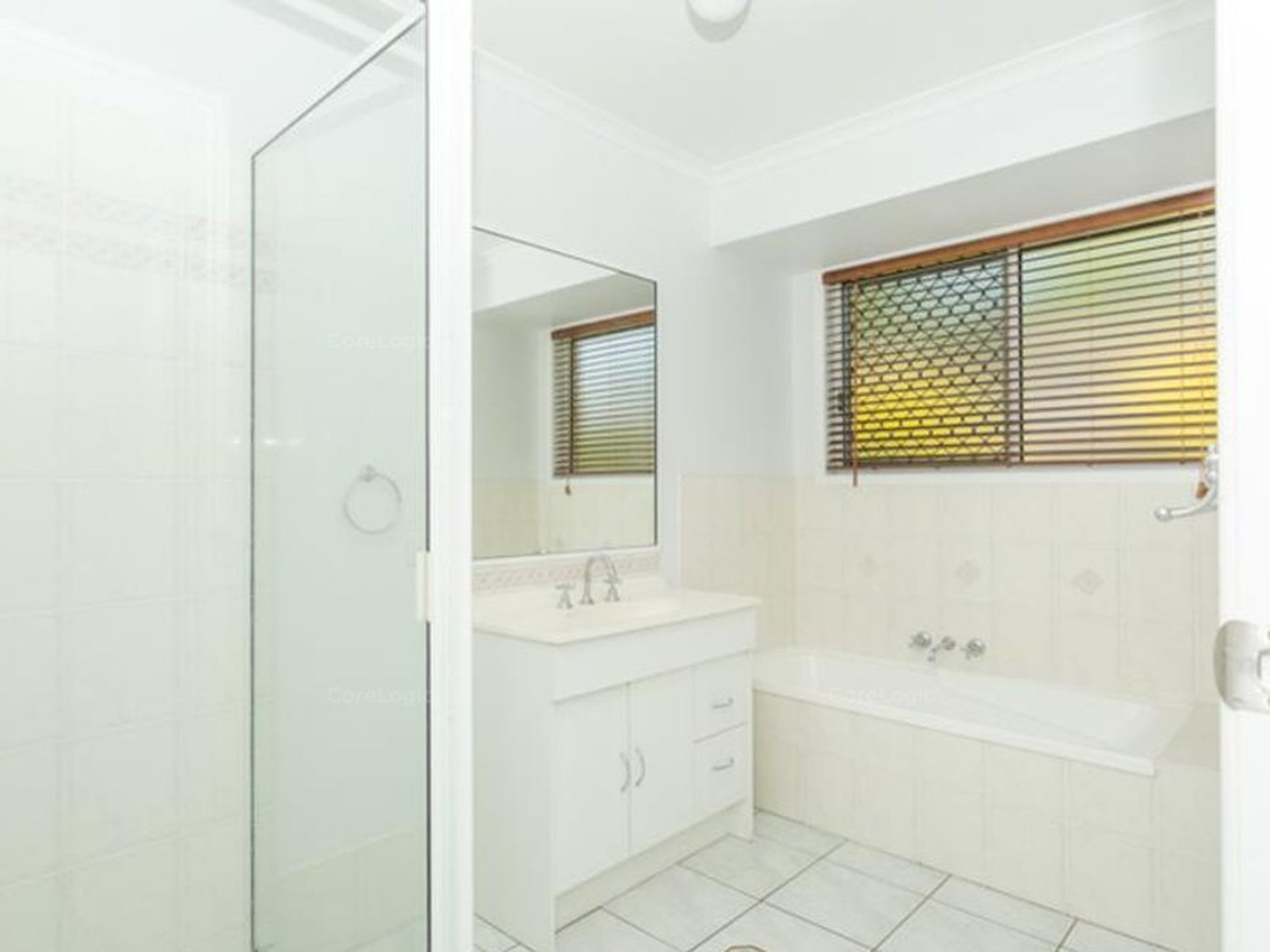 6 Theodore Crescent, Rural View 360 Property Management