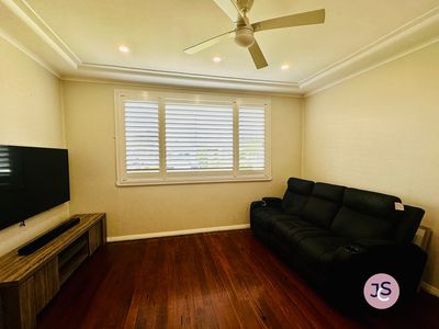 20 Eighth Street, Adamstown