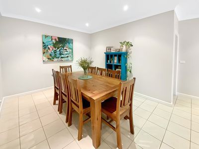 2 John Girdham Place, Forbes