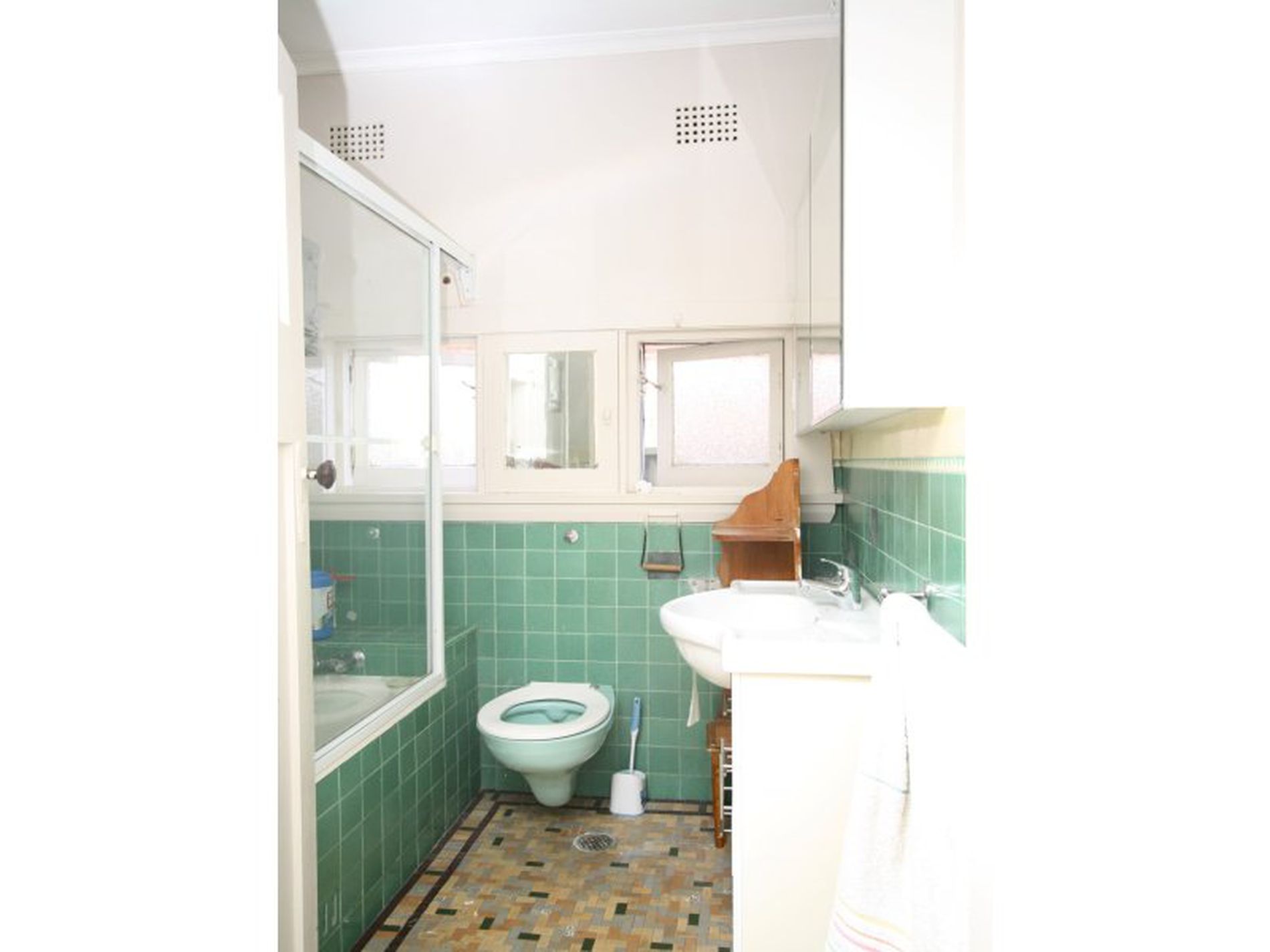 9 Oxford Avenue, Bankstown