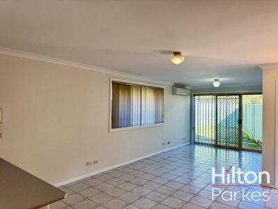 16 / 9 Stanbury Place, Quakers Hill