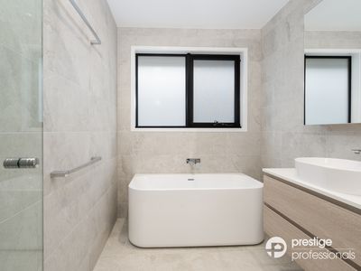 6 Keys Parade, Milperra