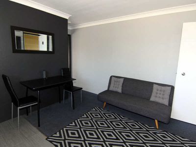 5   25 West Street, Forster