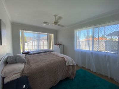 8 Marloo Court, Urangan