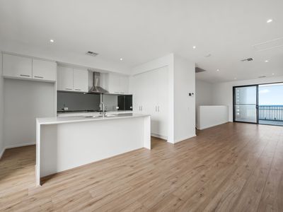 8 Oceanview Drive, Taperoo