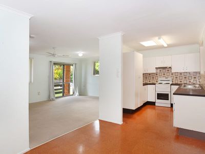 2 Hilltop Crescent, Maroochydore