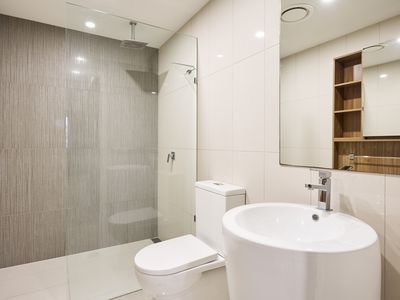 3203 / 31 Bourton Road, Merrimac
