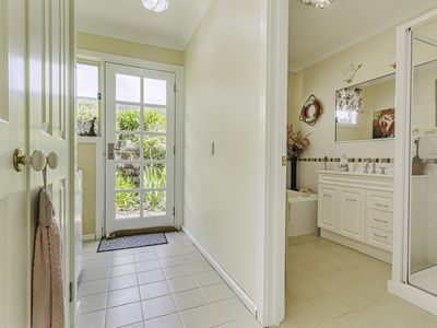 7 Plum tree Close, Huonville