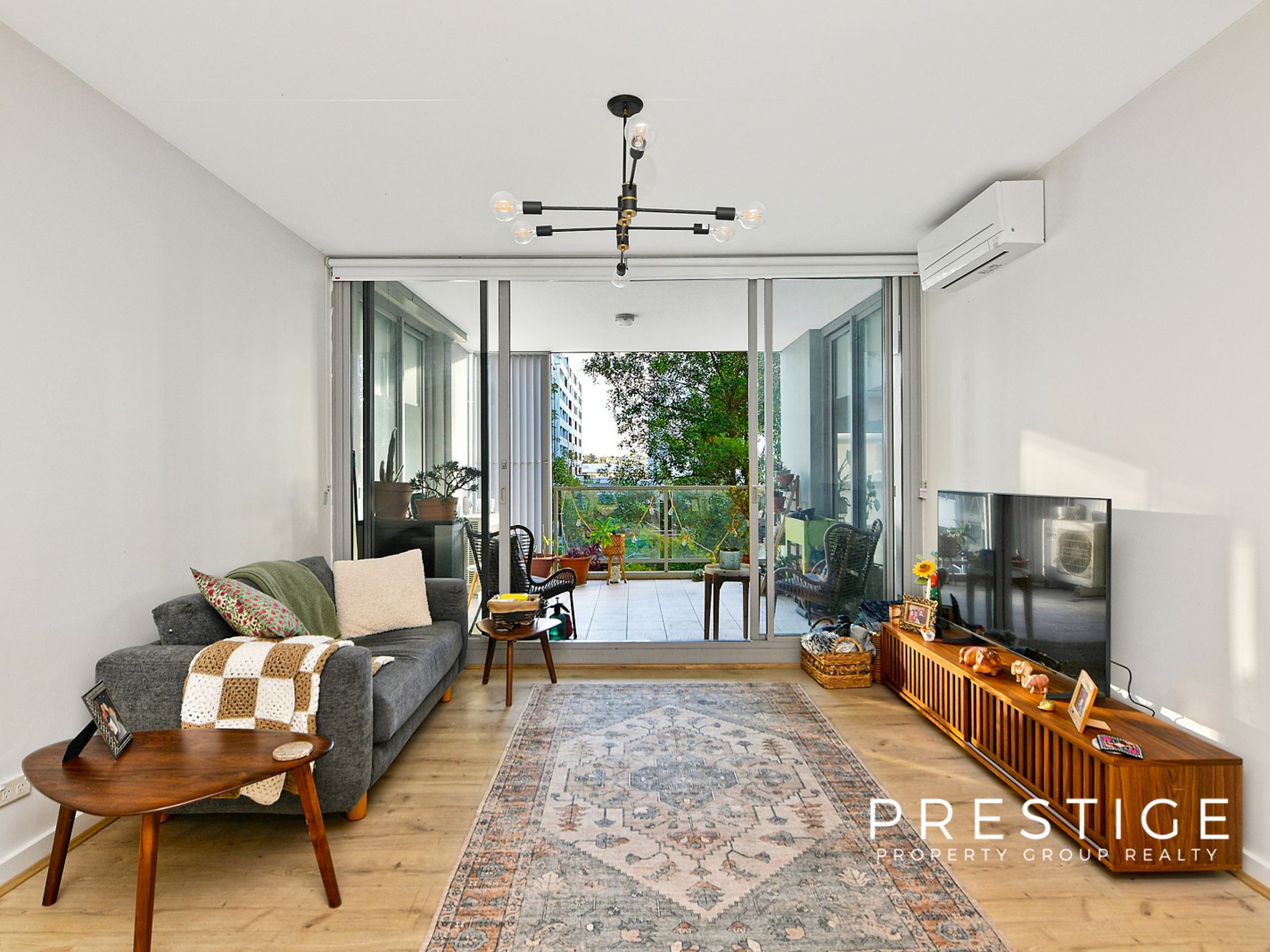 60 / 555 Princes Highway, Rockdale