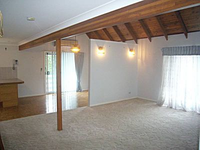 2 / 5 Further Street, Rochedale South