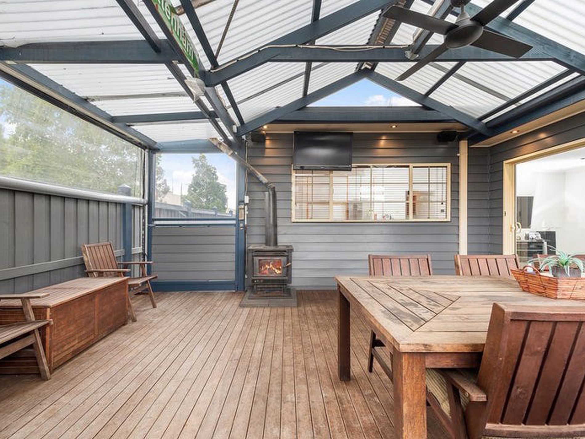 2 Gwelo Street, West Footscray