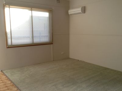 4 / 24 Addison Avenue, Lake Illawarra