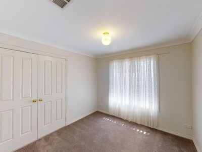 16A Grevillea Close, Dubbo