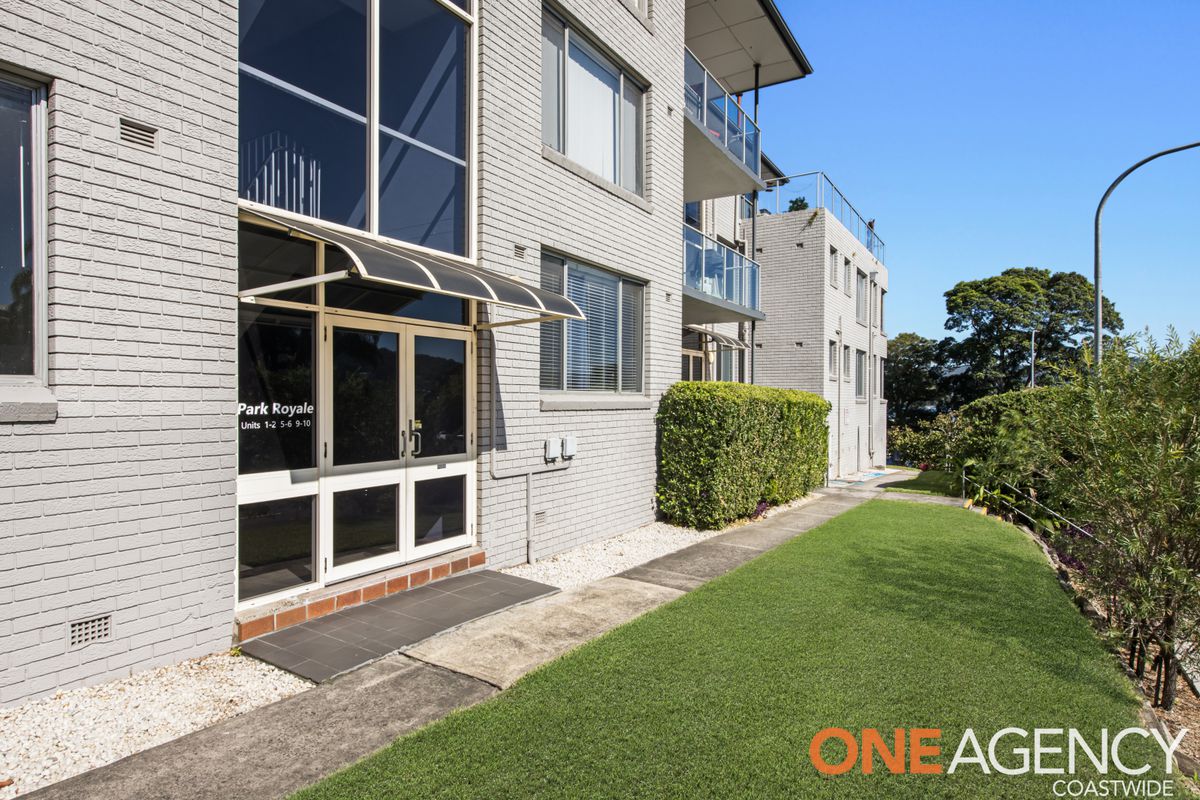 2 / 39 Masons Parade, Point Frederick