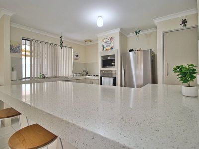 5 Grace Court , Cooloongup