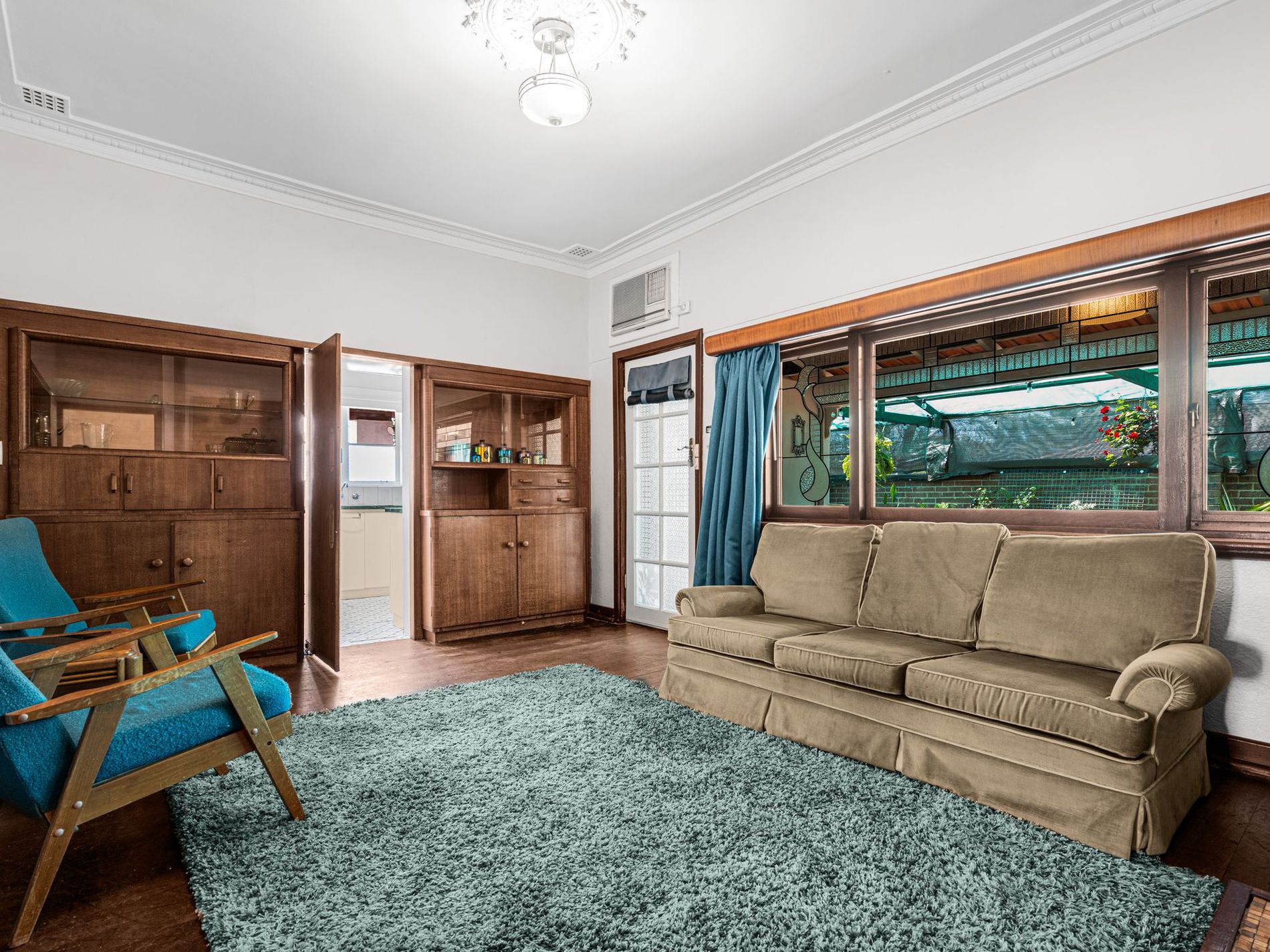 17 Shadwell Court, Caversham