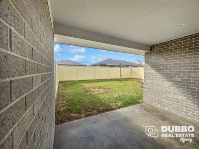 4 Graza Avenue, Dubbo