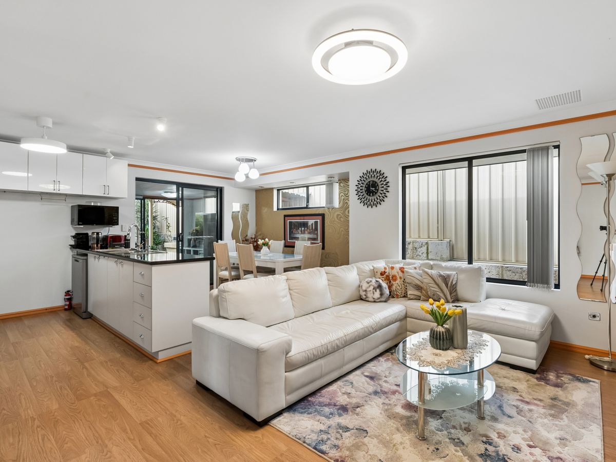 89 Cheltenham Loop, Bertram