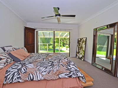 8 VAUGHAN AVENUE, Robertson