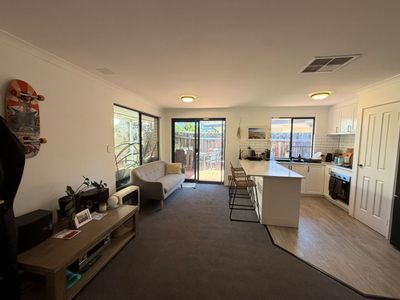 3/23 Langley Crescent, Innaloo