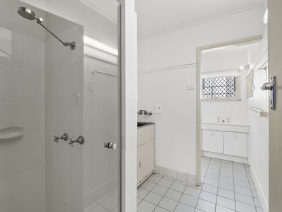 2 / 49 Westerham Street, Taringa