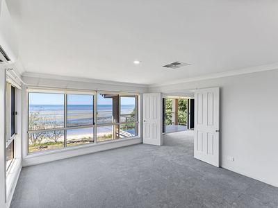 9 Mcgregor Terrace, Beachmere