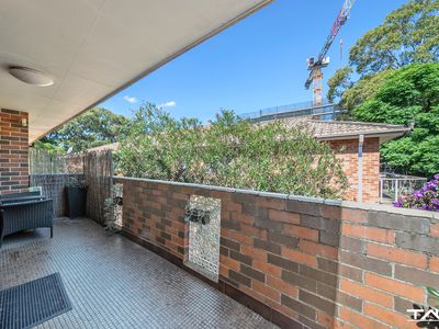 11 / 27 Park Avenue, Westmead