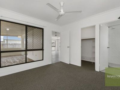 8 Concord Crescent, Kirwan