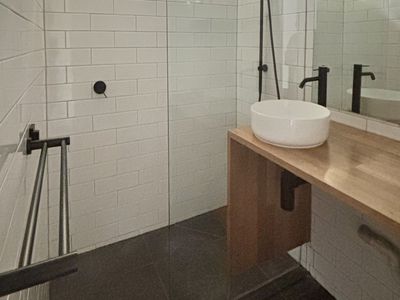 18 / 789 Malvern Road, Toorak