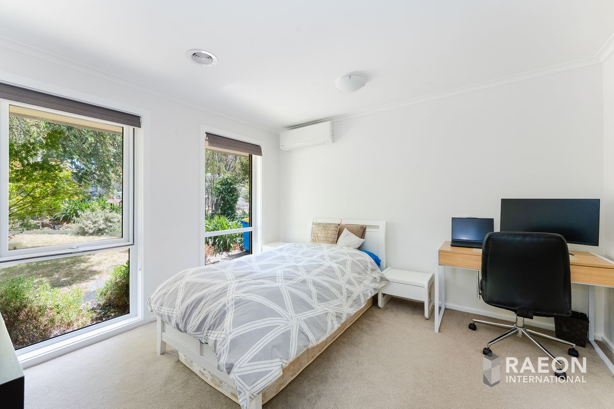 77 Mountain View Road, Balwyn North