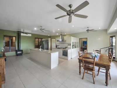 717 Old Tully Road, Djarawong