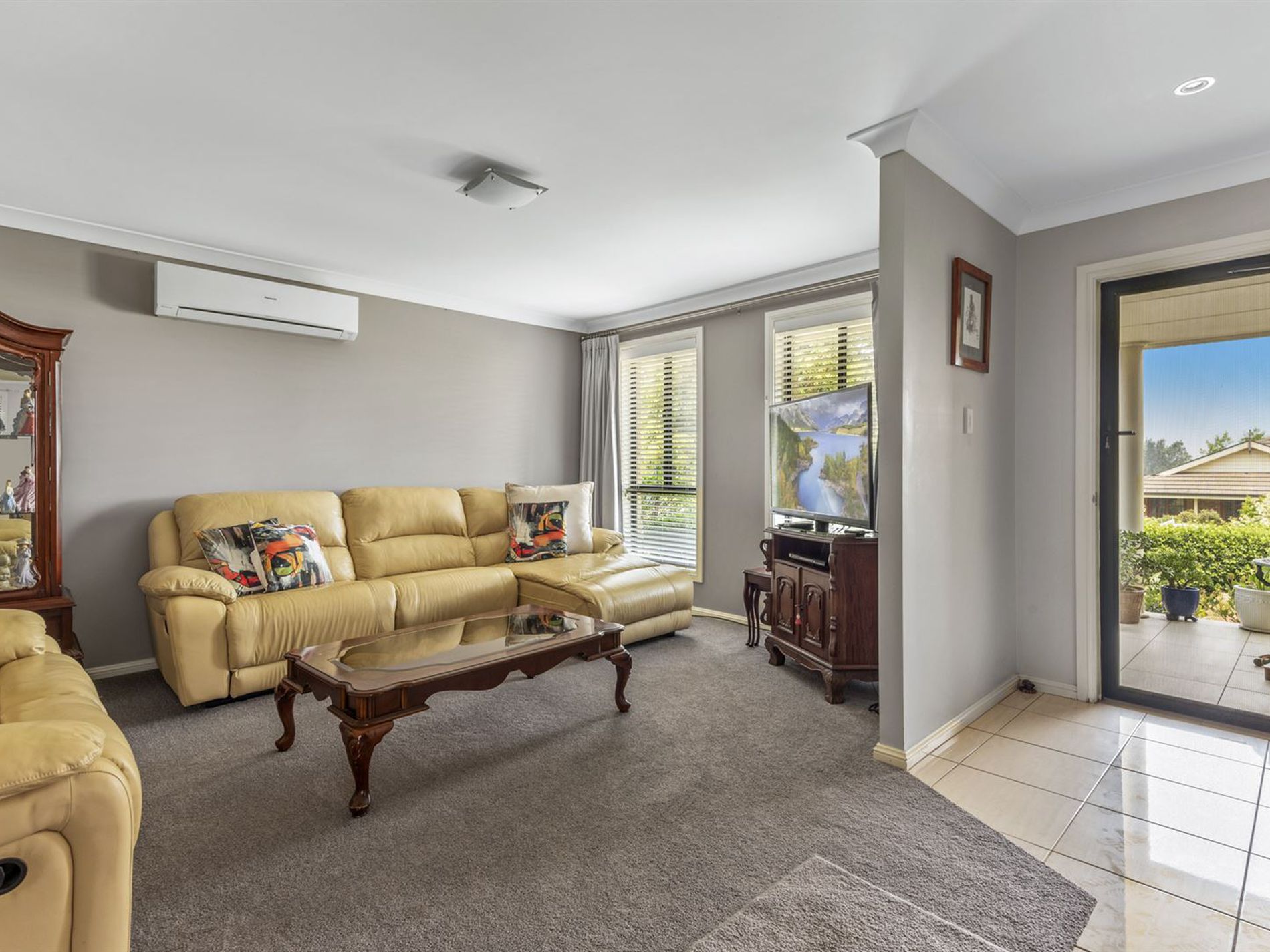 14 Price Parkway, Milton