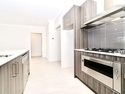 17 Saltwater Street , Baldivis
